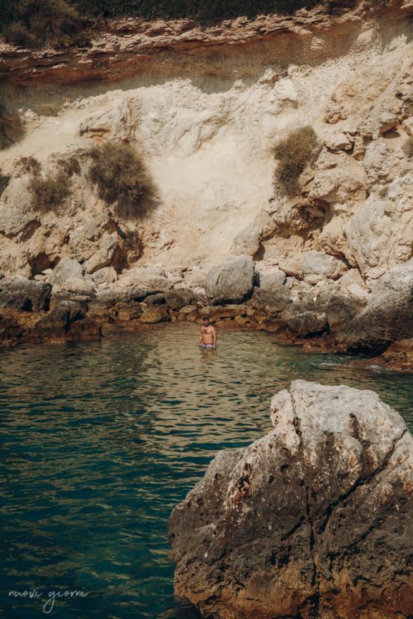 Vacanza in Italia alle Isole Tremiti - Giacomo in Spiaggia - Nuovi Giorni Blog